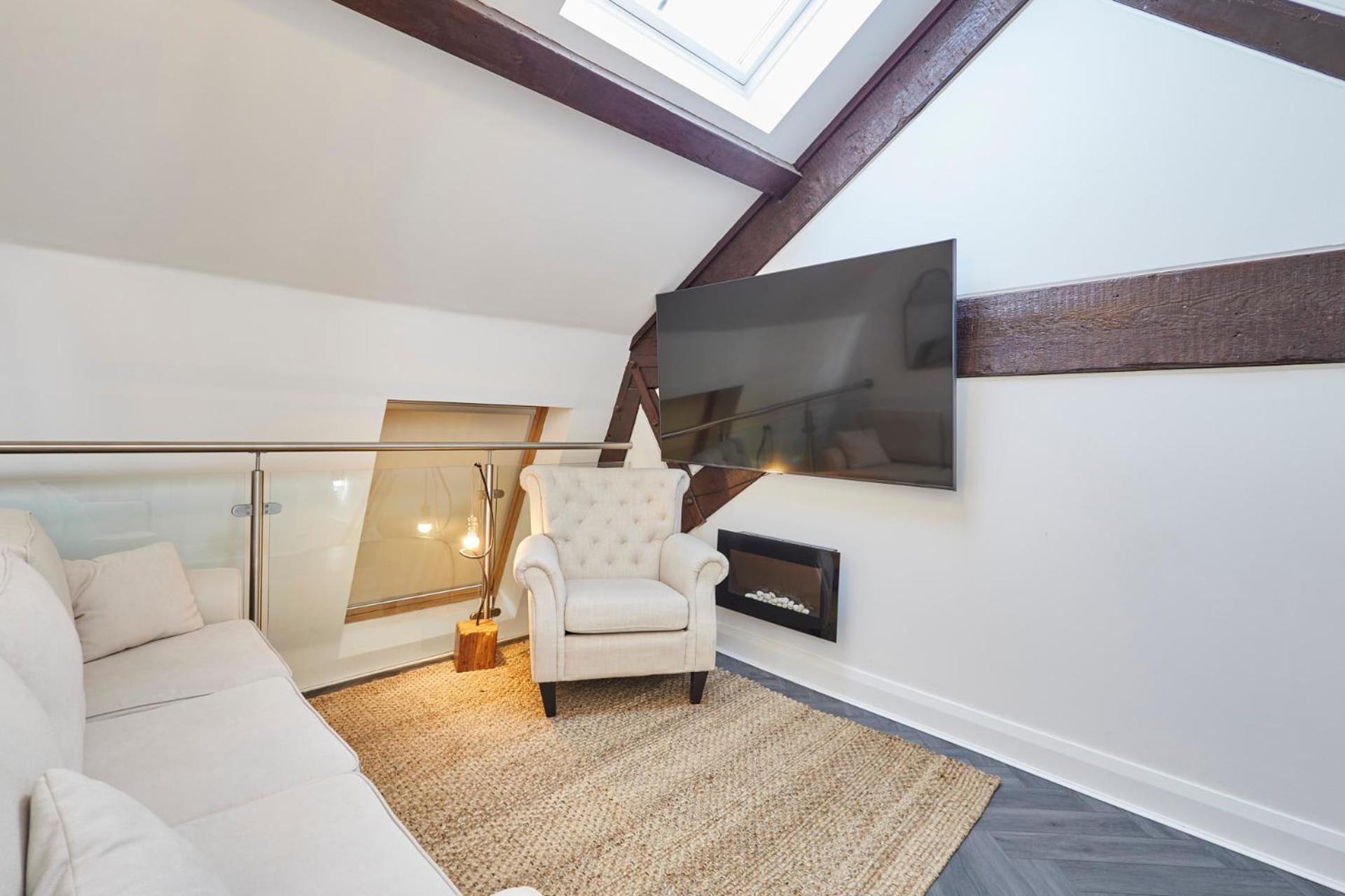 Host & Stay - Queen Square Hideaway Liverpool Exteriör bild